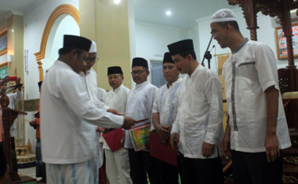 Syafari Ramadan, Pemkab Bantu 8 Masjid