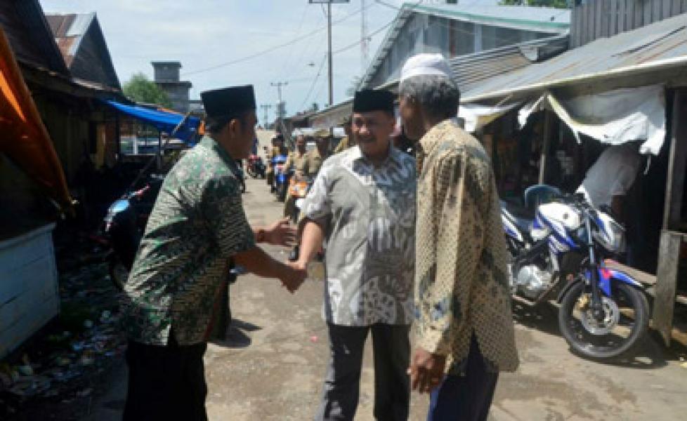Wakil Bupati Inhil Hadiri Syukuran Warga di Desa Benteng