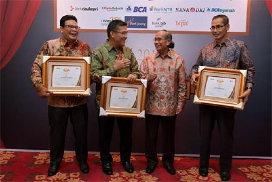 Bank Riau Kepri Terbaik Nasional Kedua Kategori BPD