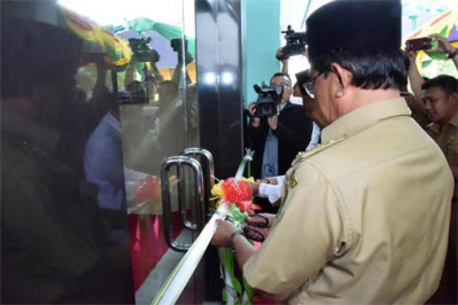 Bupati HM Wardan Resmikan Balai Nikah Dan Manasik Haji