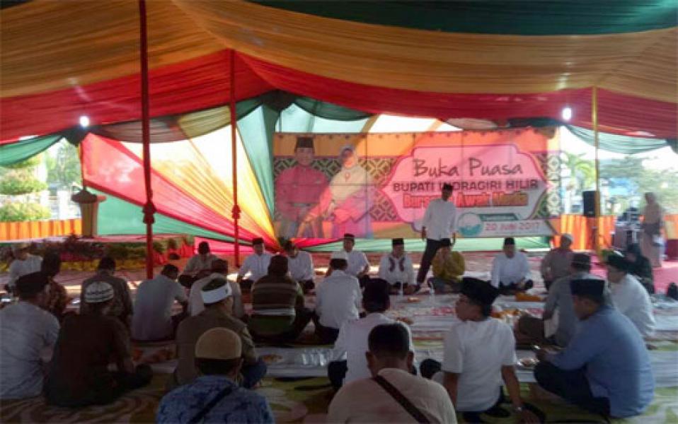 Bupati Wardan Gelar Buka Bersama Dengan Insan Pers Inhil