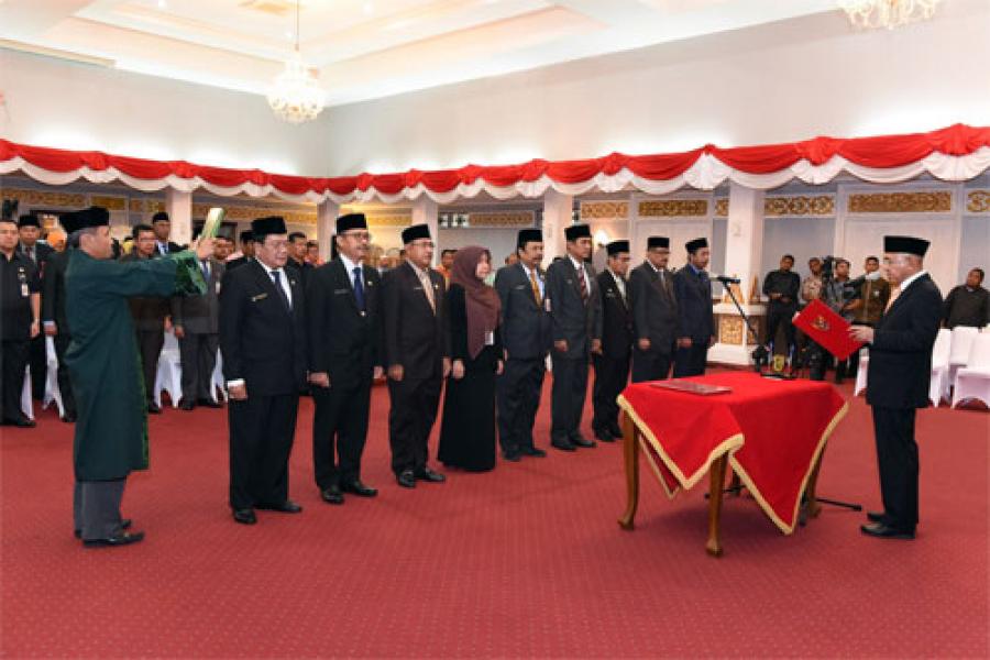 Gubri Lantik Sembilan Pejabat Tinggi Pratama