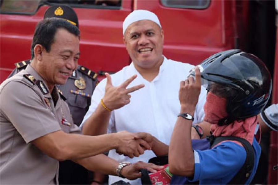 Kegiatan Safari Ramadan Bupati Yopi Mendapat Liputan dari Tribrata TV Mabes Polri