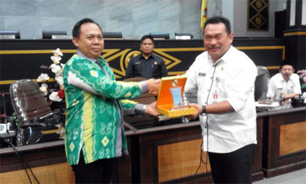 Kunjungan DPRD Tapin dan Magelang, Hanya Disambut Sekwan DPRD Pekanbaru