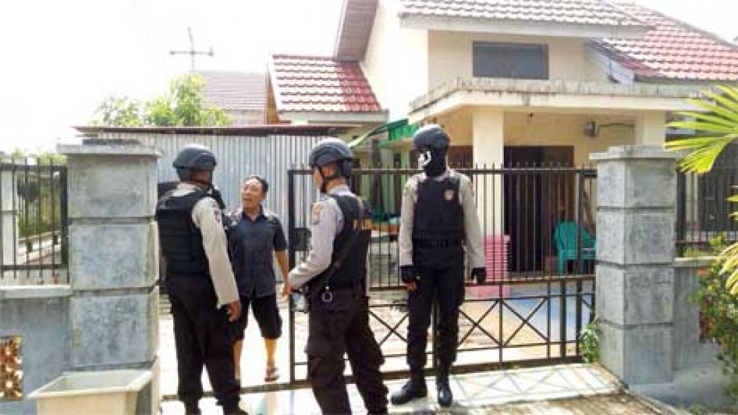 Mudik Lebaran, Sabhara Polresta Pekanbaru Patroli Pemukiman Warga 