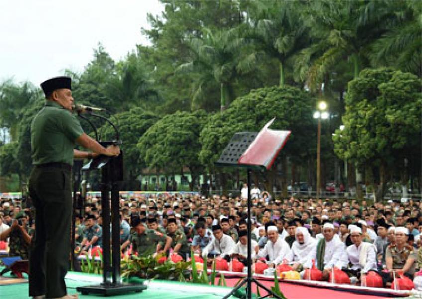Panglima TNI: TNI Tidak Bisa Dipisahkan Dengan Rakyat