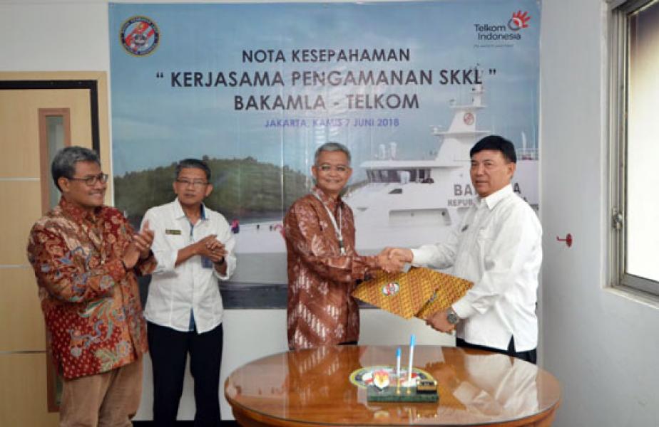 Bakamla RI-Telkom Tandatangani Kerjasama Sistem Komunikasi Kabel Laut