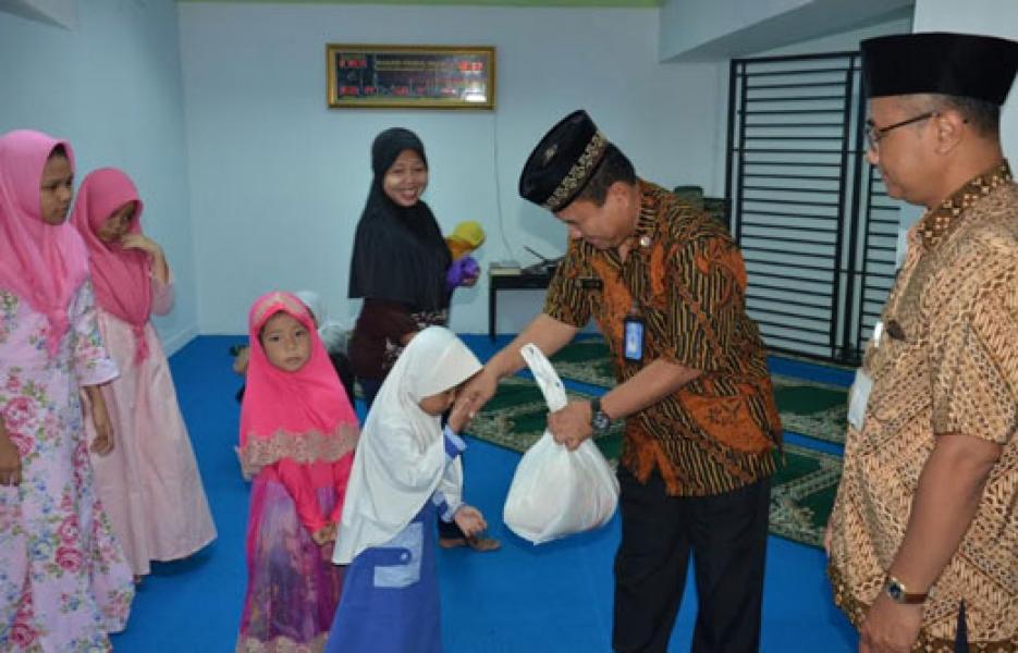 DKM Nurul Iman Bakamla RI Terima Silaturahmi Anak Yatim