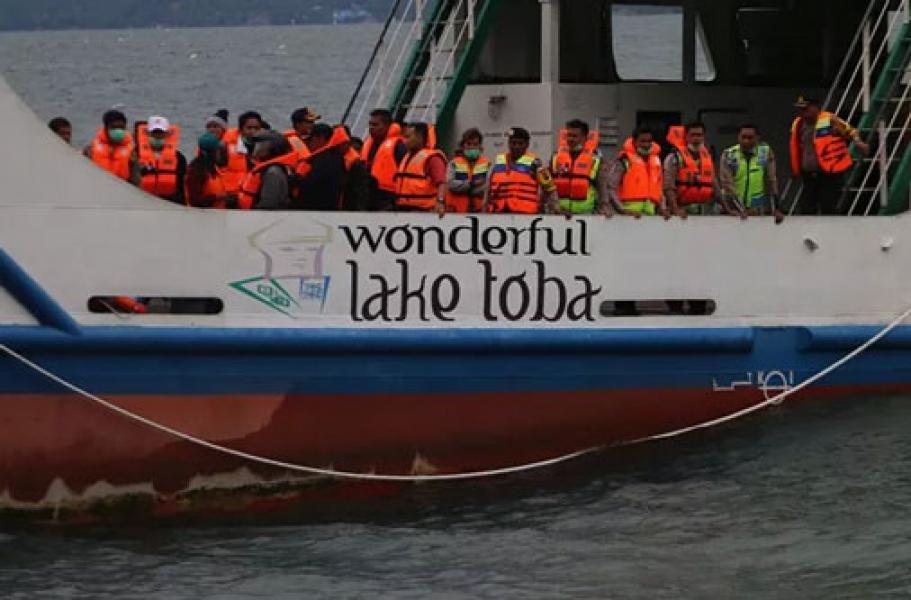 KM Sinar Bangun Tenggelam Di Danau Toba, Polisi Sebut Jumlah Korban Hilang 178 Orang