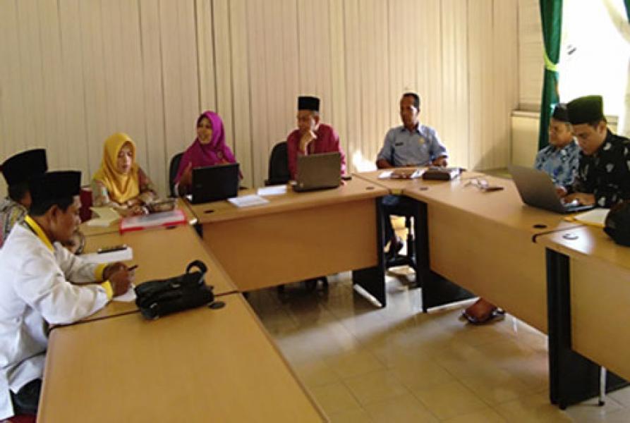 Tim Auditor Syariah Kemenag Riau Lakukan Audit Baznas Siak