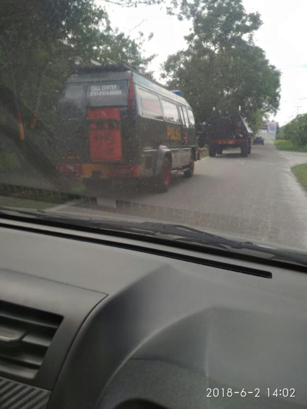 Tim Densus 88 Anti Teror Geledah Kampus Unri