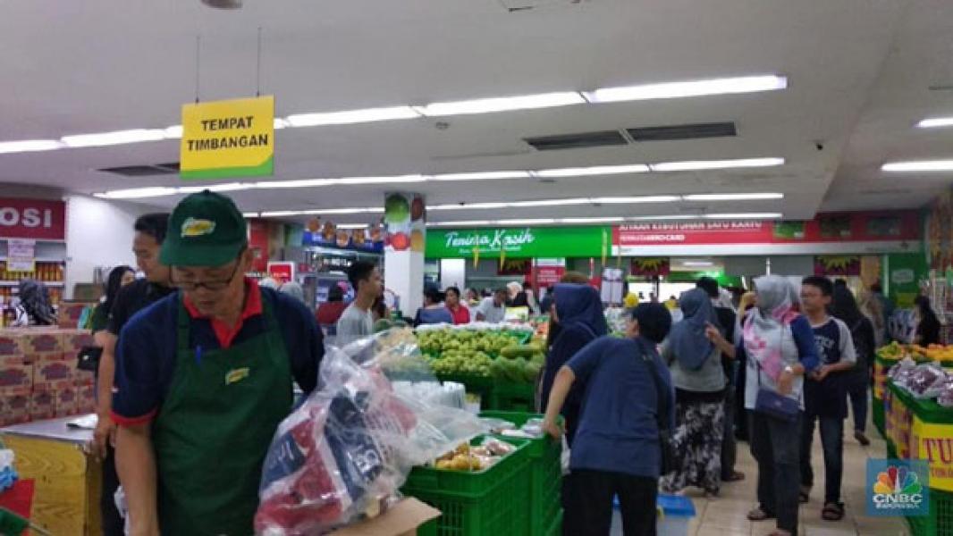 Gerai Giant Tutup, Begini Curhat Sedih Para Pegawainya