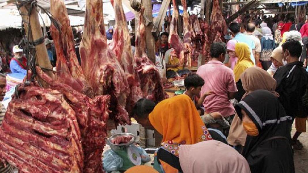 382 Pedagang di 64 Pasar Positif Corona