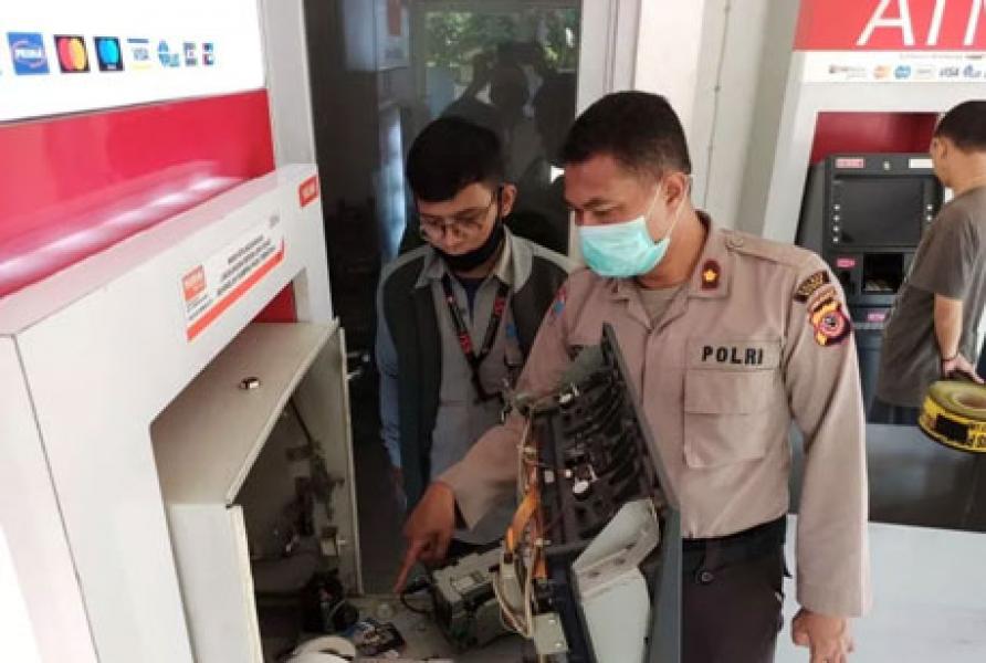 Apes, Pelaku Modus Ganjal ATM Tak Sadar Korbannya Kapolsek