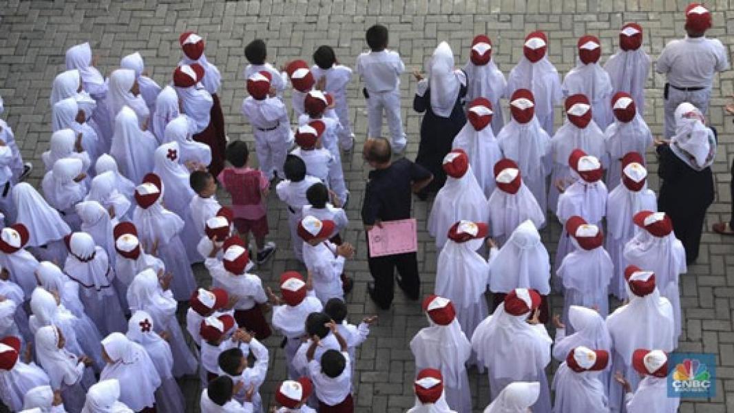Bapak-Ibu, Ini Penjelasan Tahun Ajaran Baru dari Kemendikbud