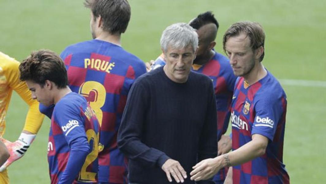 Bersaing Lawan Madrid, Pemain Barcelona Tak Pedulikan Setien