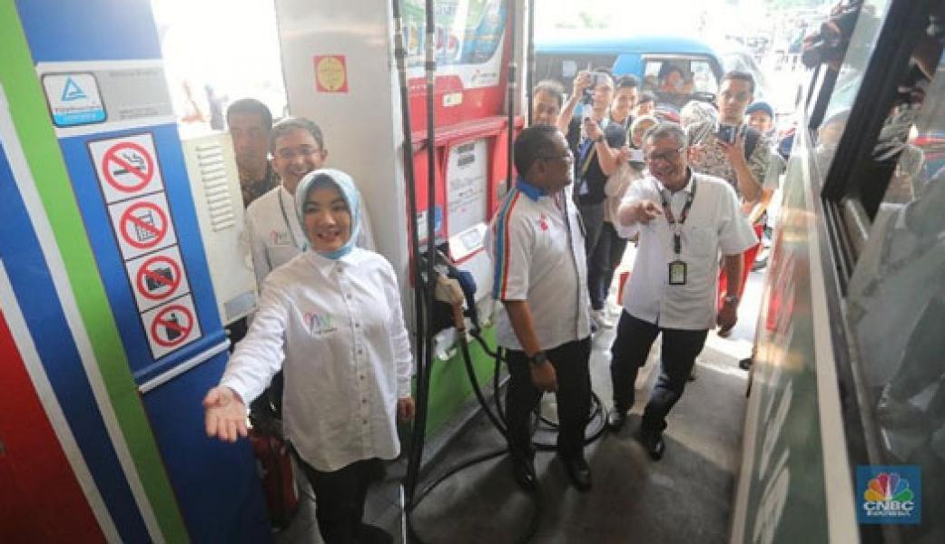 Bertahan Jadi Bos Pertamina, Nicke Mau Turunkan Harga BBM?