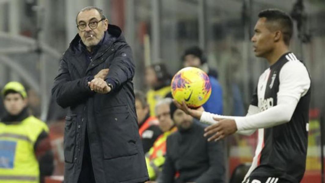 Gagal Juara Coppa Italia, Sarri Bantah Konflik di Juventus