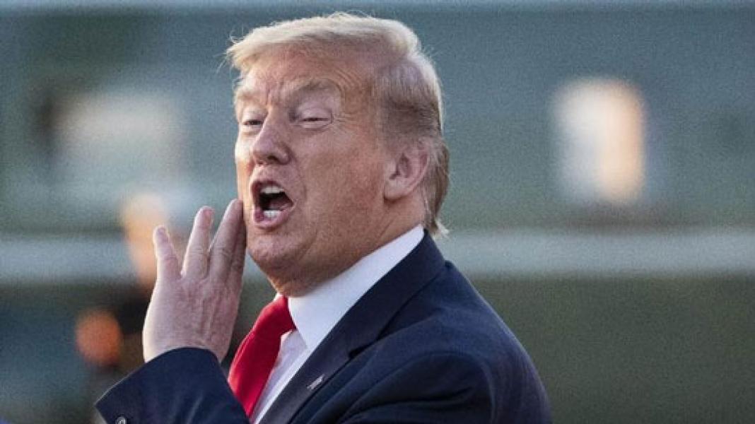 Kabur dari Demo Floyd, Netizen Juluki Trump `Bunker Boy`