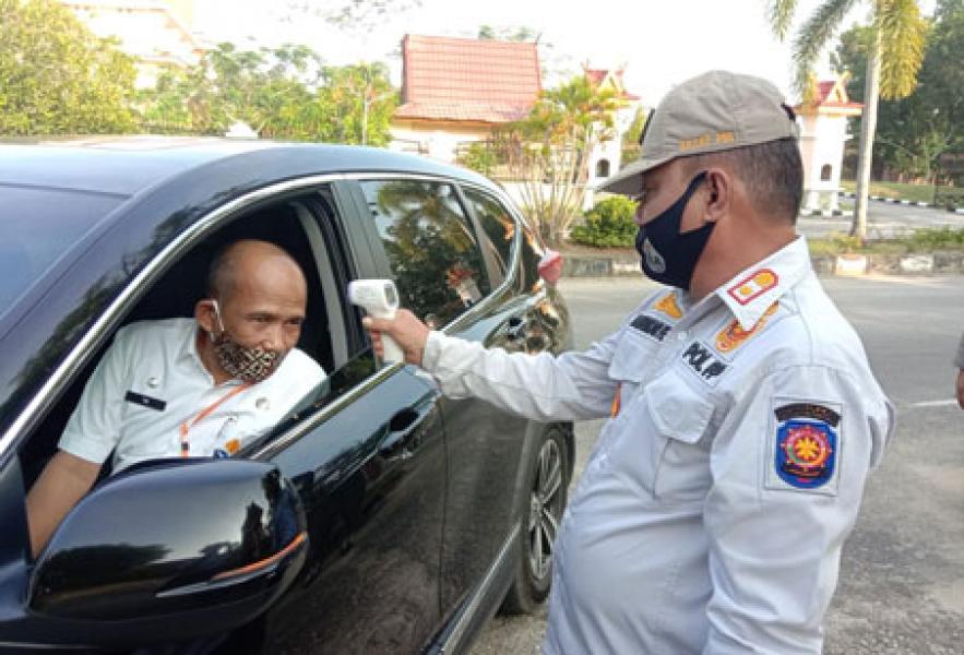 Satpol PP Pelalawan Siaga Protokol Kesehatan Covid 19 saat New Normal