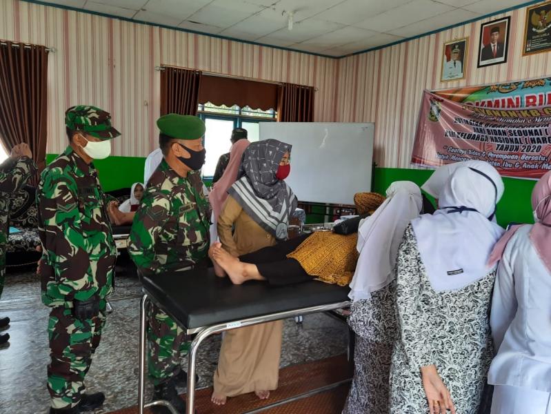 Sukseskan Harganas, Babinsa Koramil 05/ Kampar Kiri Siap Sukseskan KB Sejuta Akseptor