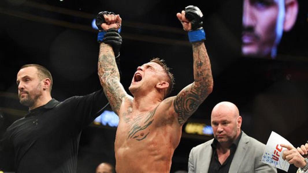 UFC Vegas 4: Poirier Taklukkan Hooker dalam Duel Sengit