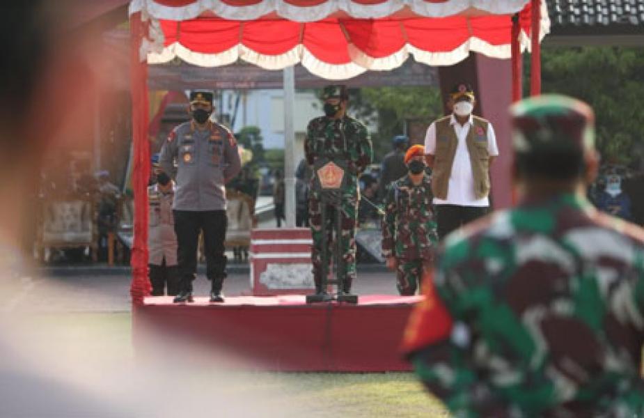 Panglima TNI: TNI-Polri Akan Melakukan Penebalan dan Penguatan Posko PPKM Skala Mikro