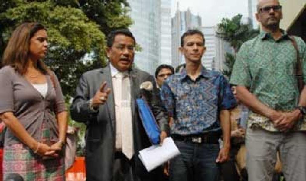 Guru JIS Ditahan, Kedubes Inggris, AS, dan Australia `Protes`
