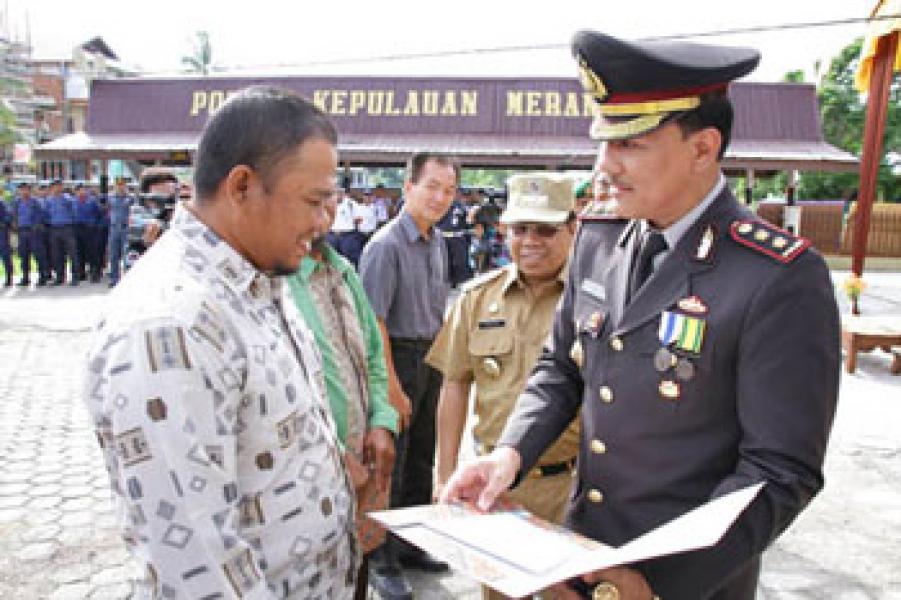Kapolres Meranti Bacakan Amanat Terakhir SBY Pada HUT Bhayangkara ke-68