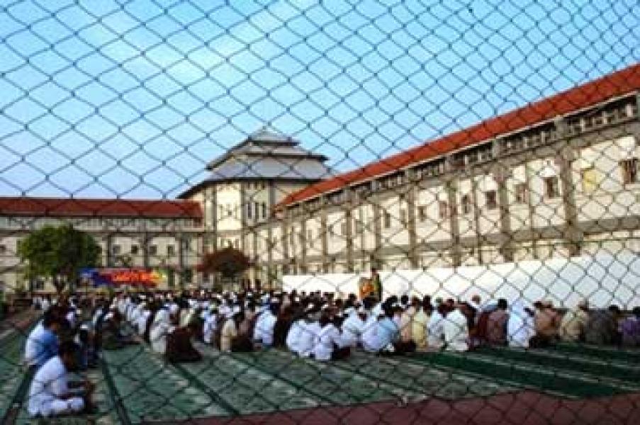 Lebaran, Pembesuk Rutan Klas II B Rengat Meningkat