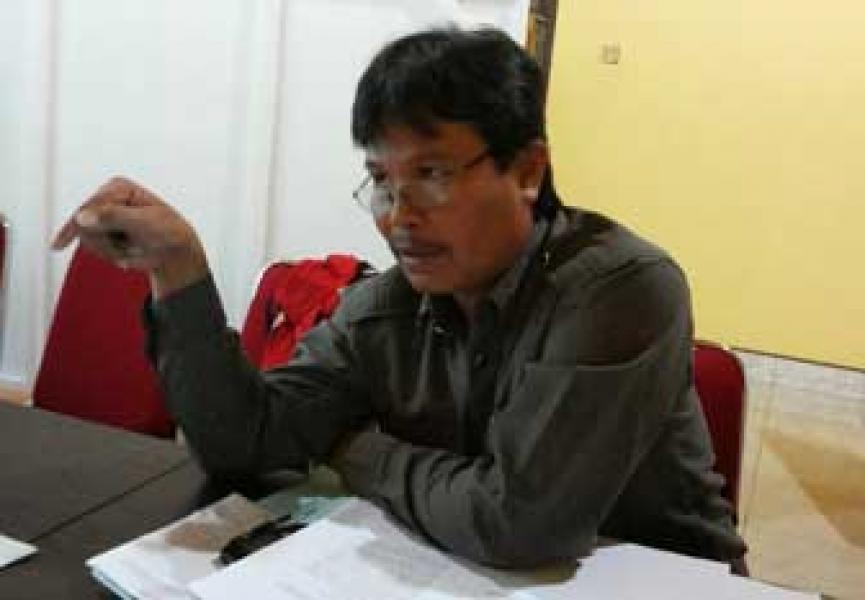 Masa Tenang, Panwaslu Tertibkan Alat Peraga Kampanye