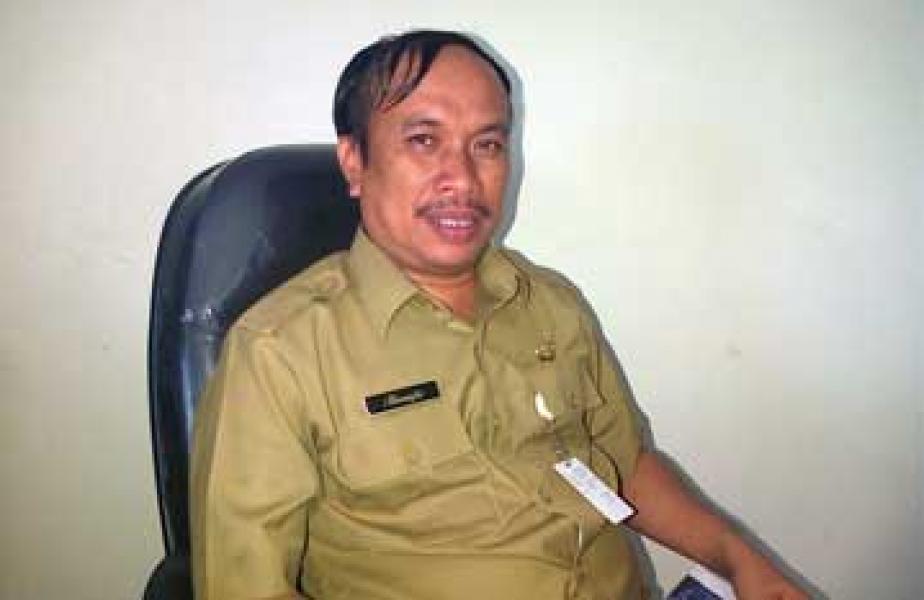Pemkab Pelalawan Cairkan Gaji Ke-13 PNS