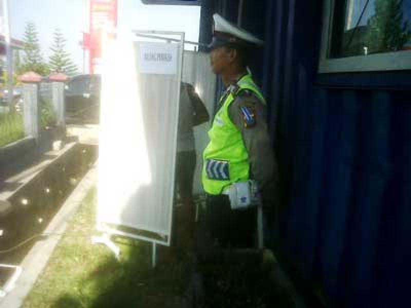 Puluhan Sopir Angkutan Lebaran Jalani Tes Urine