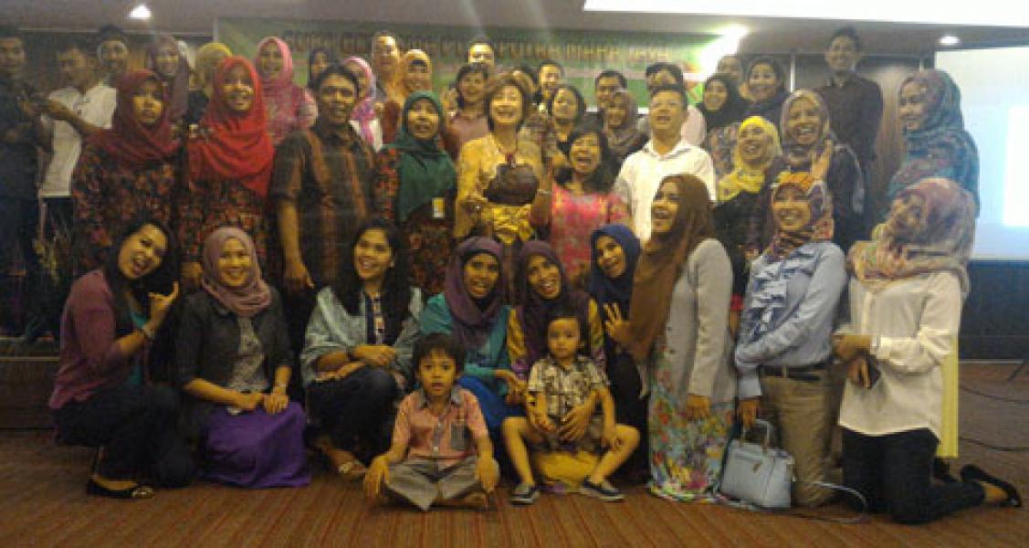 Alumni SMAN 6 Angkatan 2001 Buka Bersama