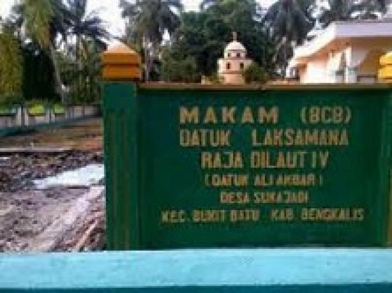 Bupati Herliyan Ziarah Makam Datuk Laksamana Raja Dilaut