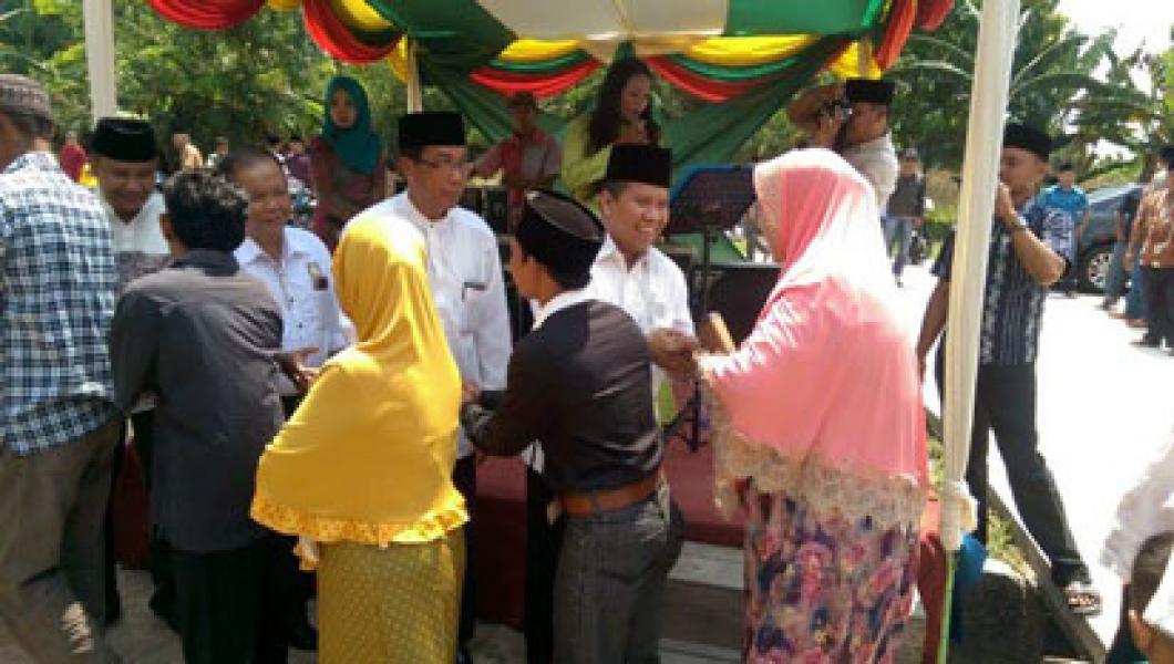 Bupati Irwan Halal Bi Halal Dengan Warga Alai