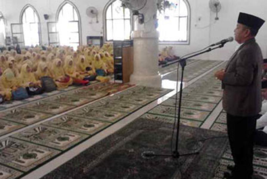 Bupati Pelalawan Buka Pesantren Ramadhan