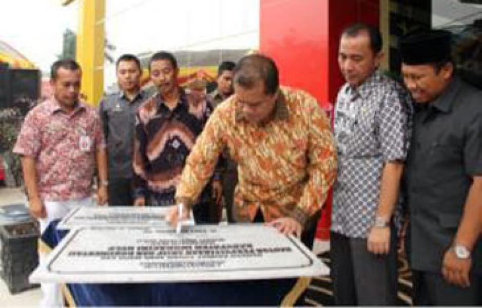 Bupati Yopi Resmikan Gedung Arsip dan Perpustakaan Daerah Inhu
