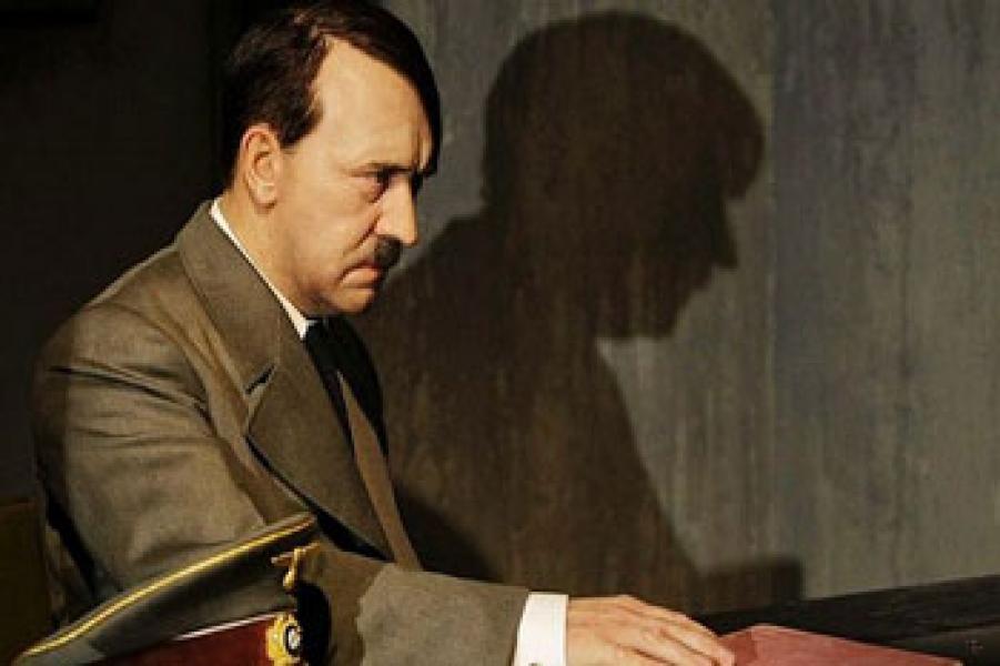 Hitler Ingin Kawinkan Nazi dan Kerajaan Inggris