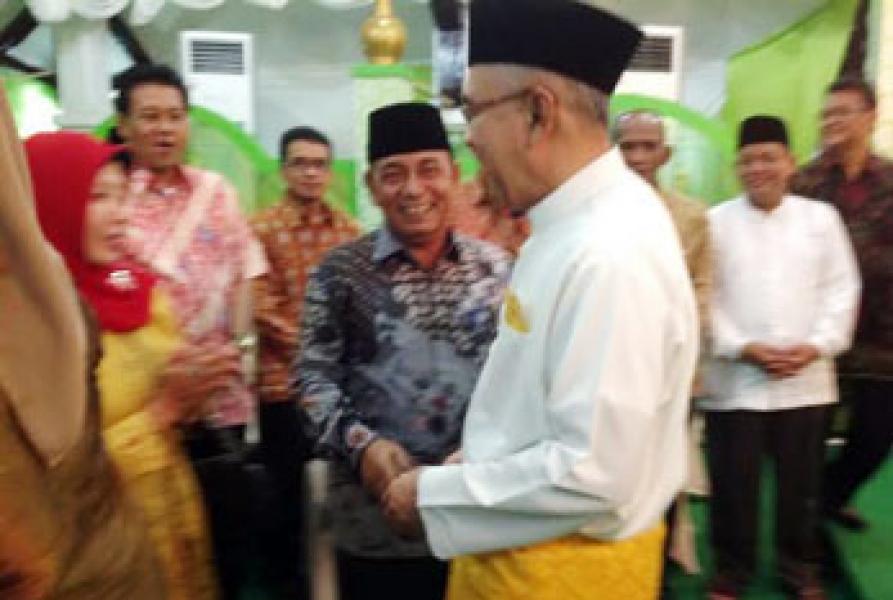 Idul Fitri, Bupati Harris Silaturrahim ke Kediaman Gubernur Riau