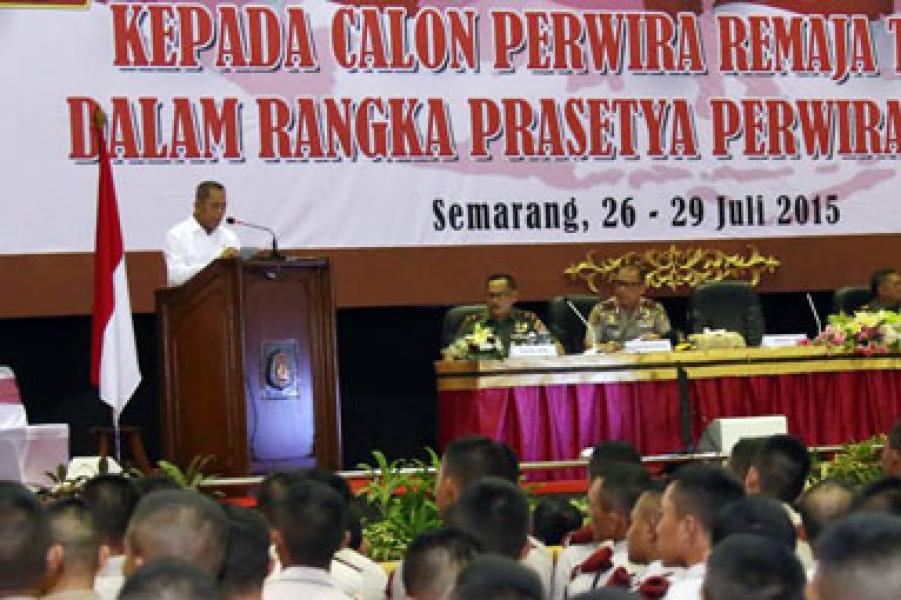 Menhan Berikan Pembekalan 793 Capaja TNI-Polri