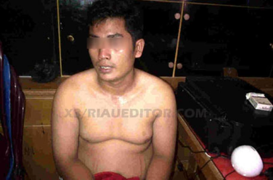 Pencuri Spesialis Congkel Jok Motor Nyaris di Massa