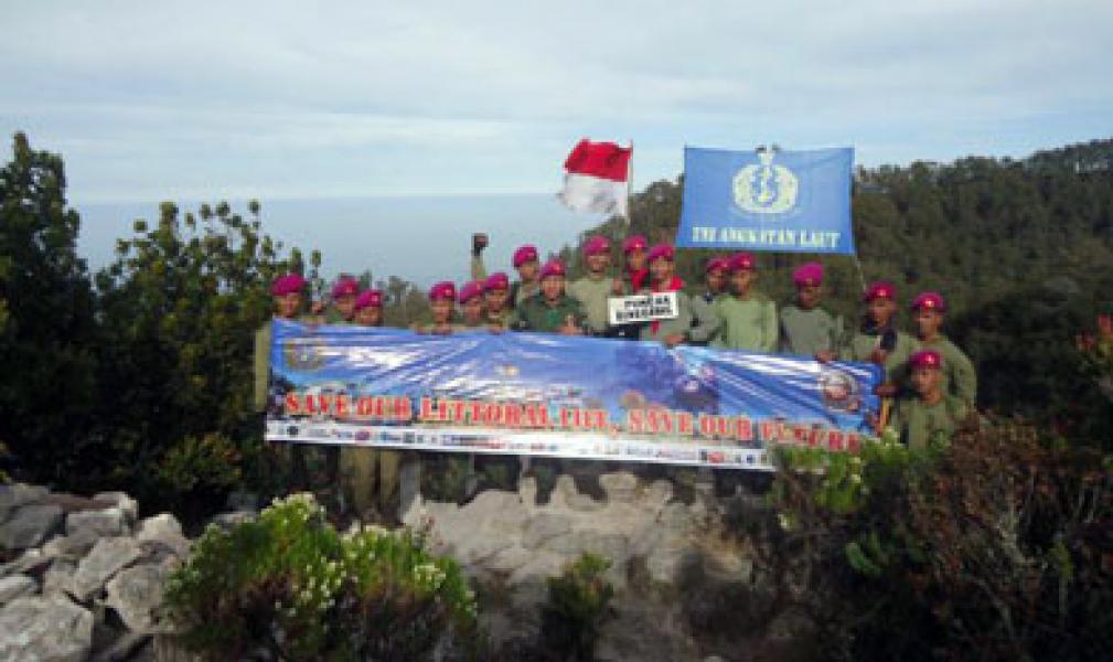 Pendakian Marinir ke Argopuro Dihantam Badai dan Kabut Pekat