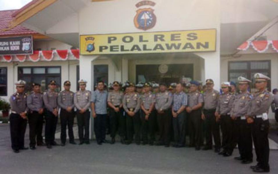 Polres Pelalawan Terjunkan 100 Personil Pengamanan Pawai Takbir