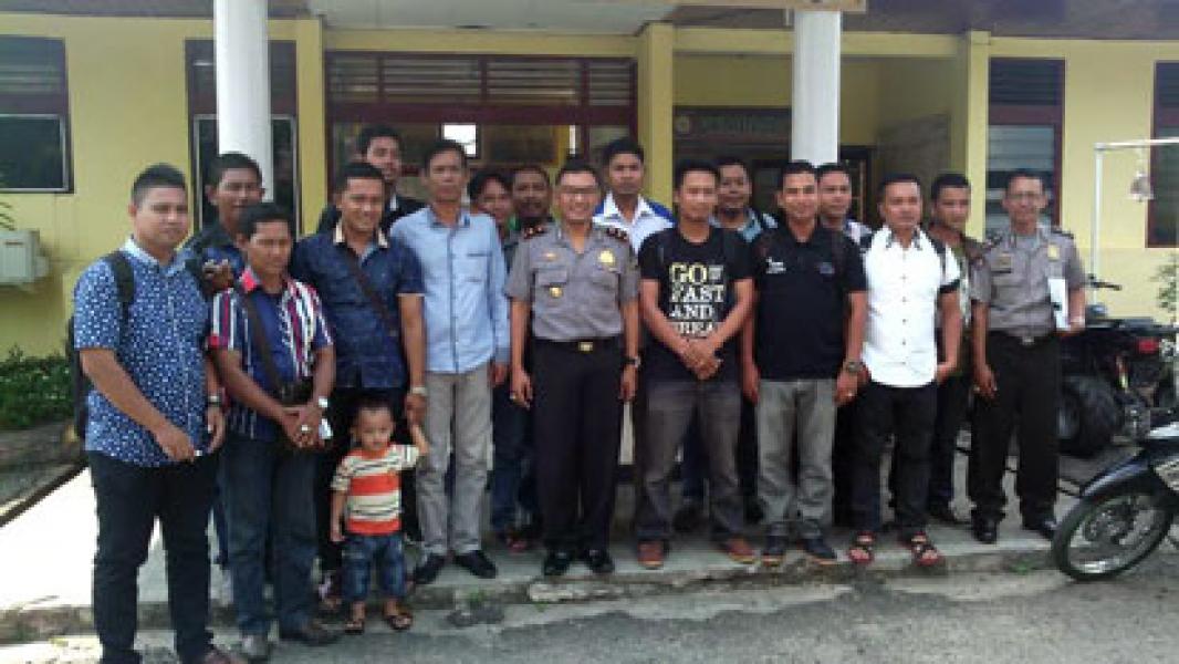 Puluhan Awak Media Silaturrahmi ke Mapolsek Bangko