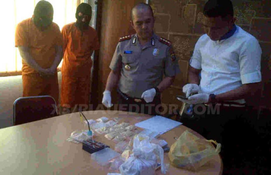 Satres Narkoba Polresta Pekanbaru Ringkus Bandar Ekstasi dan Sabu