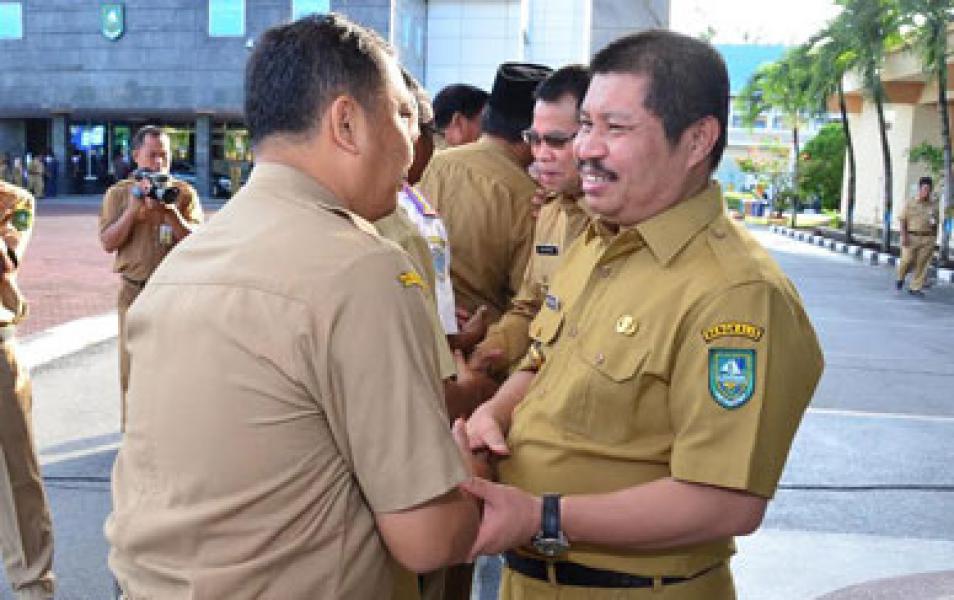 Bupati Amril: Jadikan Momentum Idul Fitri Tonggak Awal Membuka Lembaran Baru