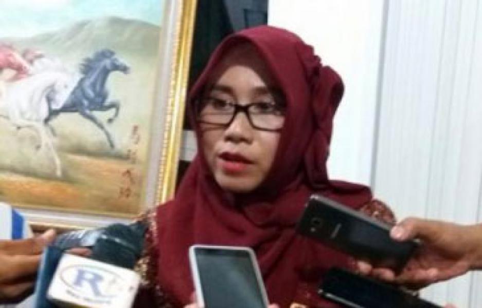 Dewan Himbau Orangtua Bimbing Anaknya yang Aktif Gunakan Media Sosial