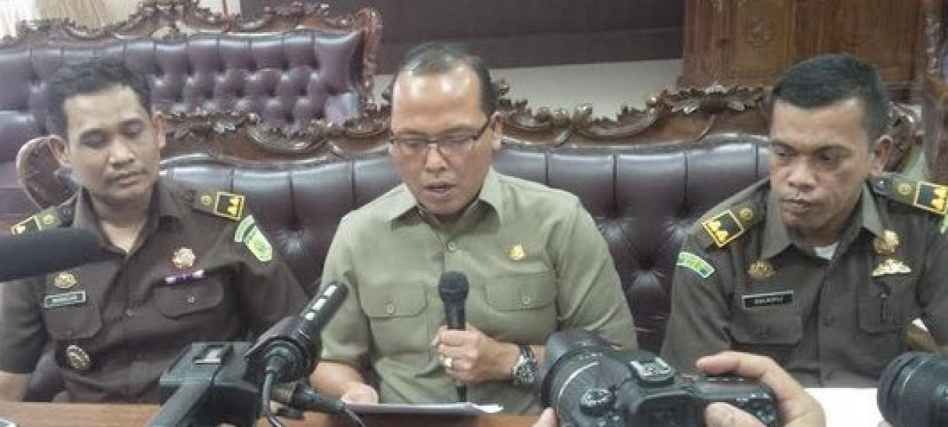Kasus Korupsi Ganti Rugi Lahan Asrama Haji Pekanbaru, Staf Ahli Gubernur Riau Ditahan Kejati