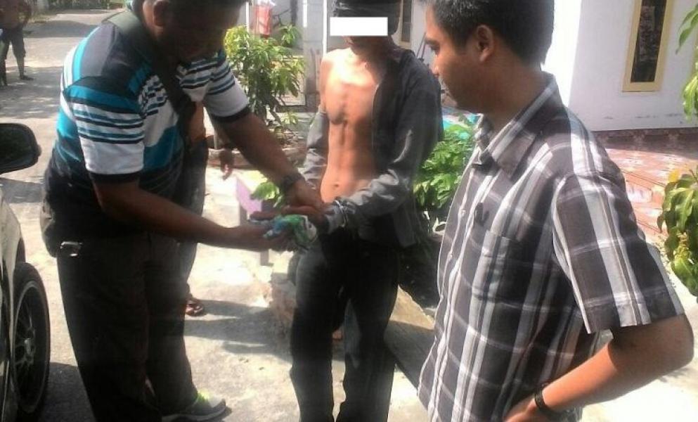 Lolos Dari Kejaran Warga, Pencuri AC di Mushola Ditangkap Saat Terlelap Tidur